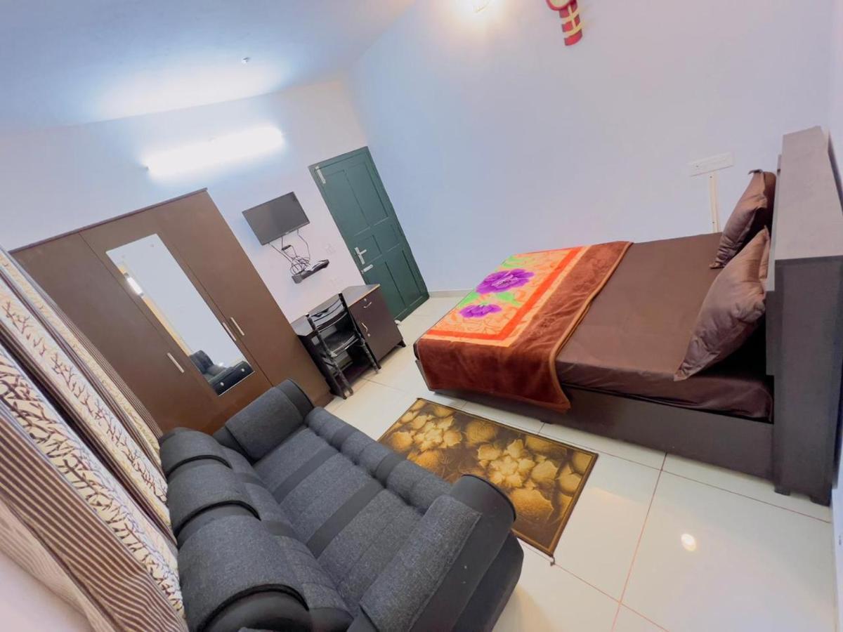 Sky Blue Resort Ooty Exterior foto